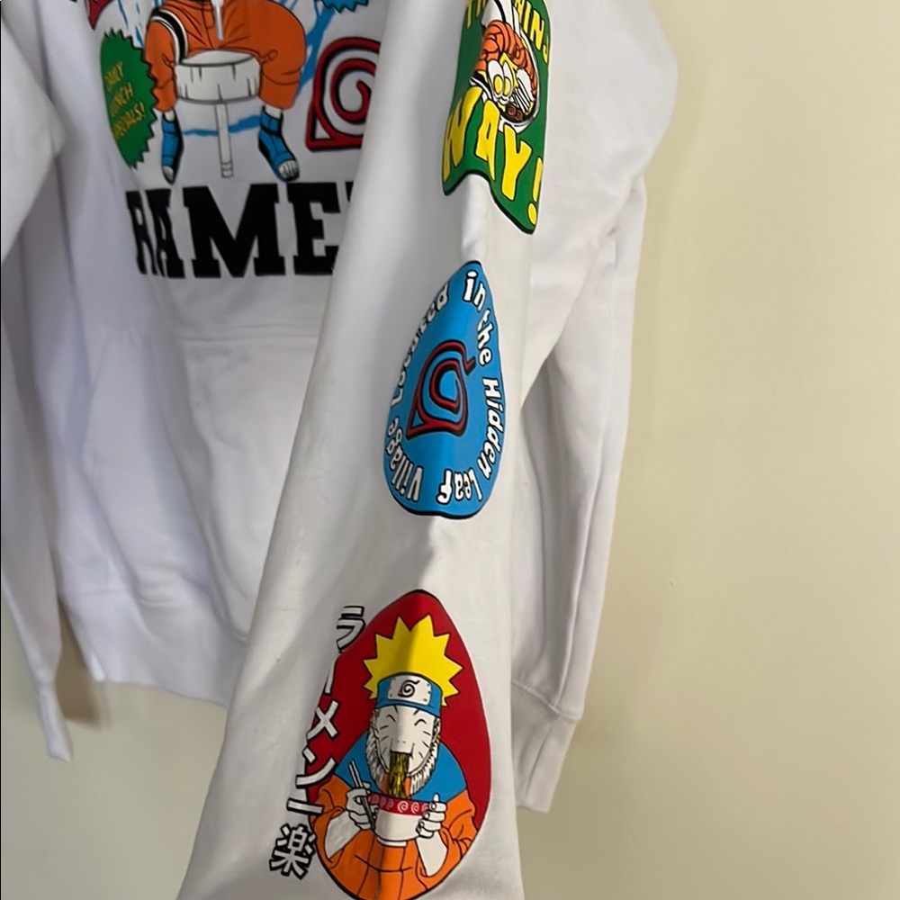 Ichiraku Ramen White Hoodie - Picture 5 of 8